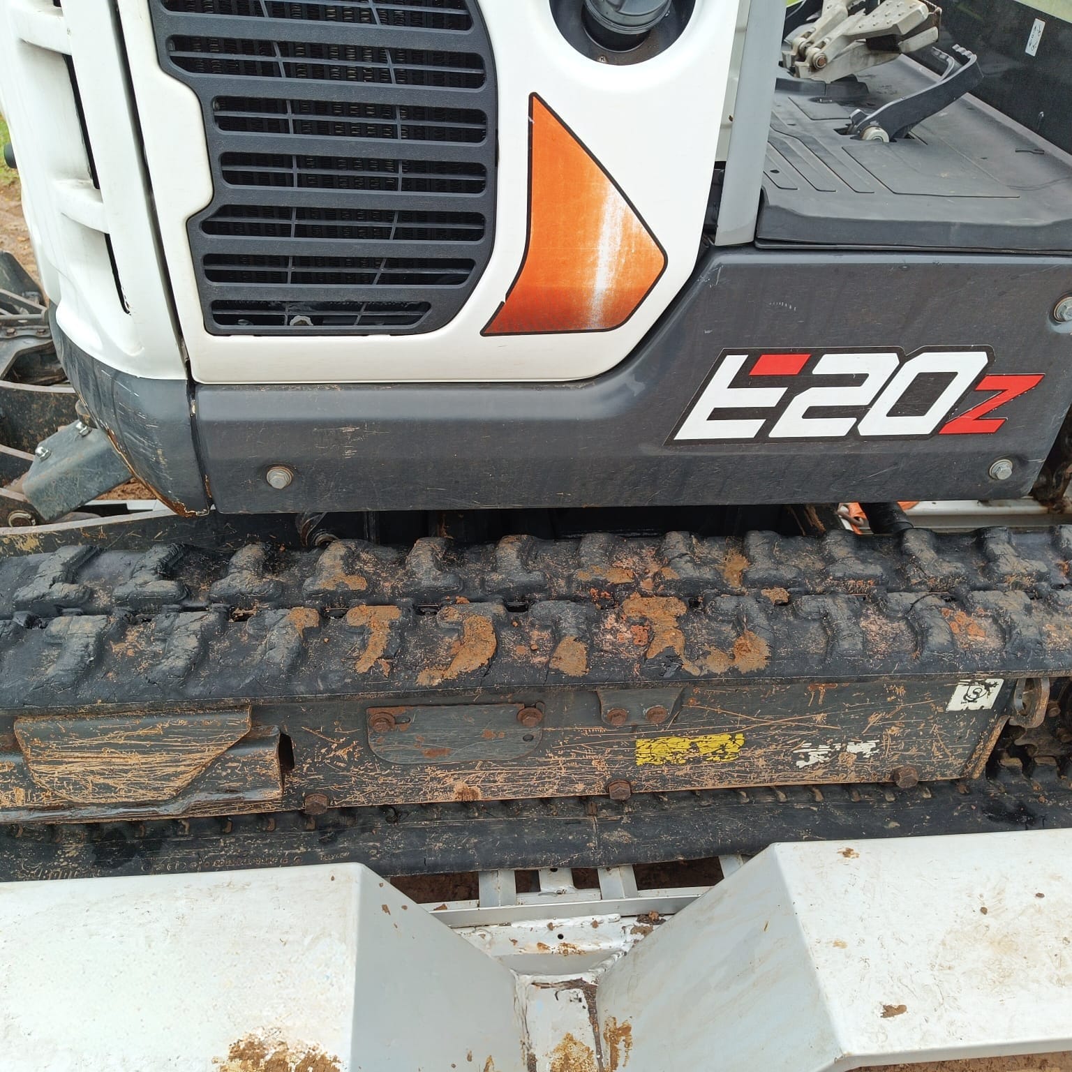 Mini Escavadeira Bobcat E20Z 2023 - Imagem 7