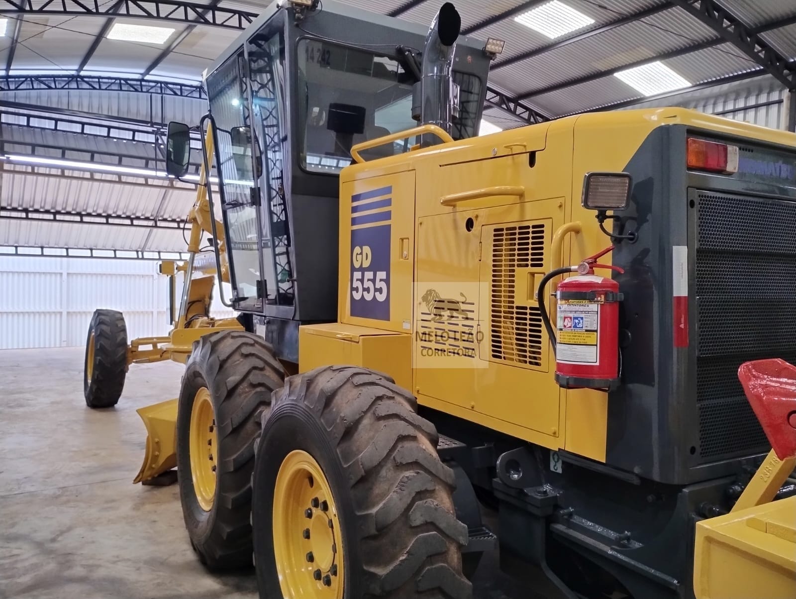 Motoniveladora Komatsu GD555 2011 - Imagem 3