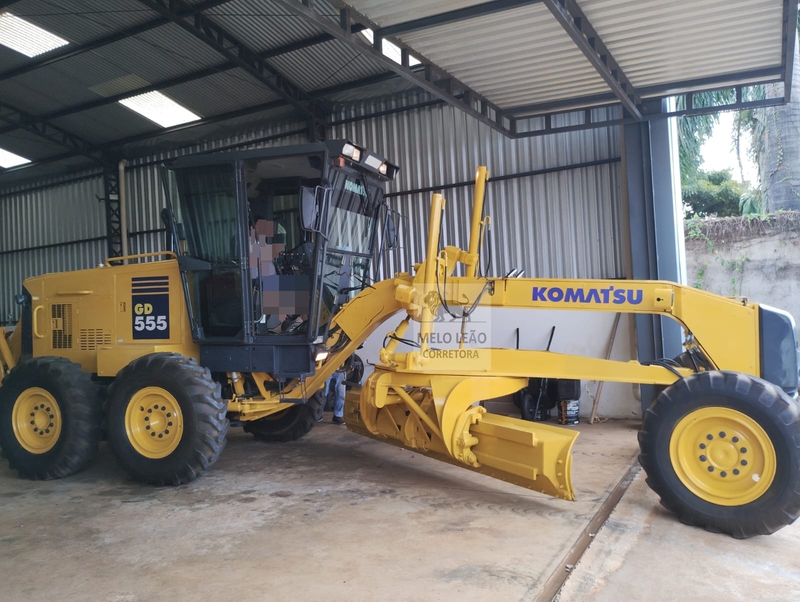 Motoniveladora Komatsu GD555 2011 - Imagem 12