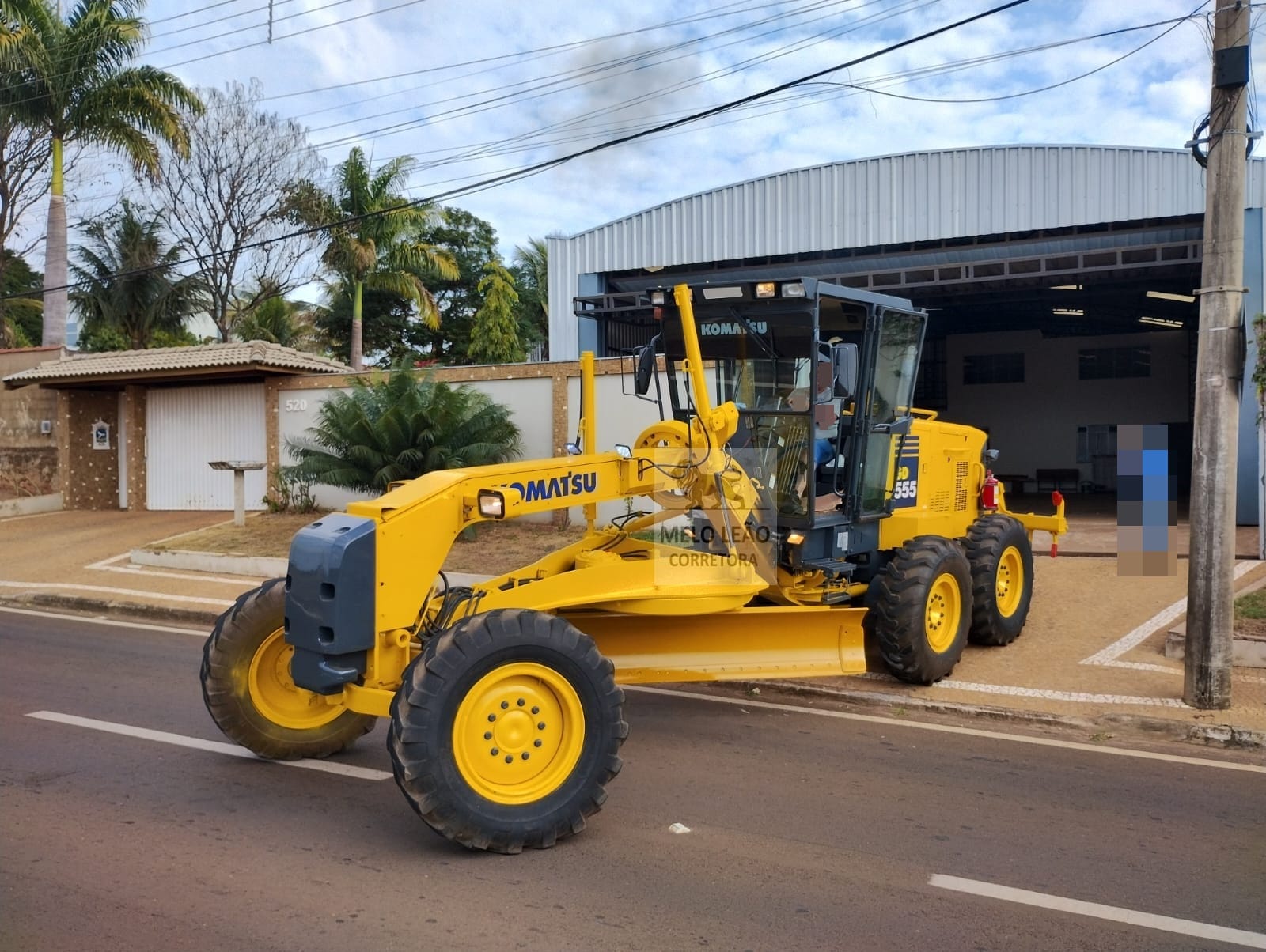 Motoniveladora Komatsu GD555 2011 - Imagem 14