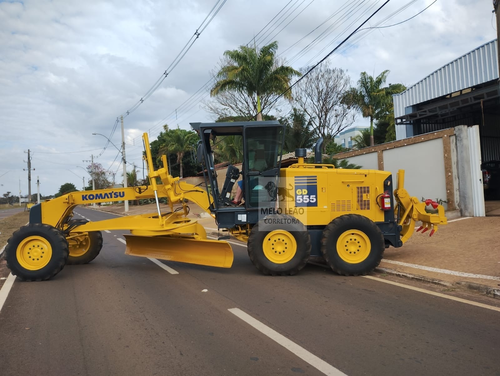Motoniveladora Komatsu GD555 2011 - Imagem 15