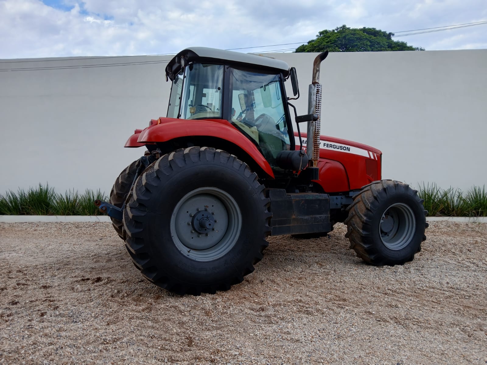 Trator agrícola Massey Ferguson 7350 2012 - Imagem 5