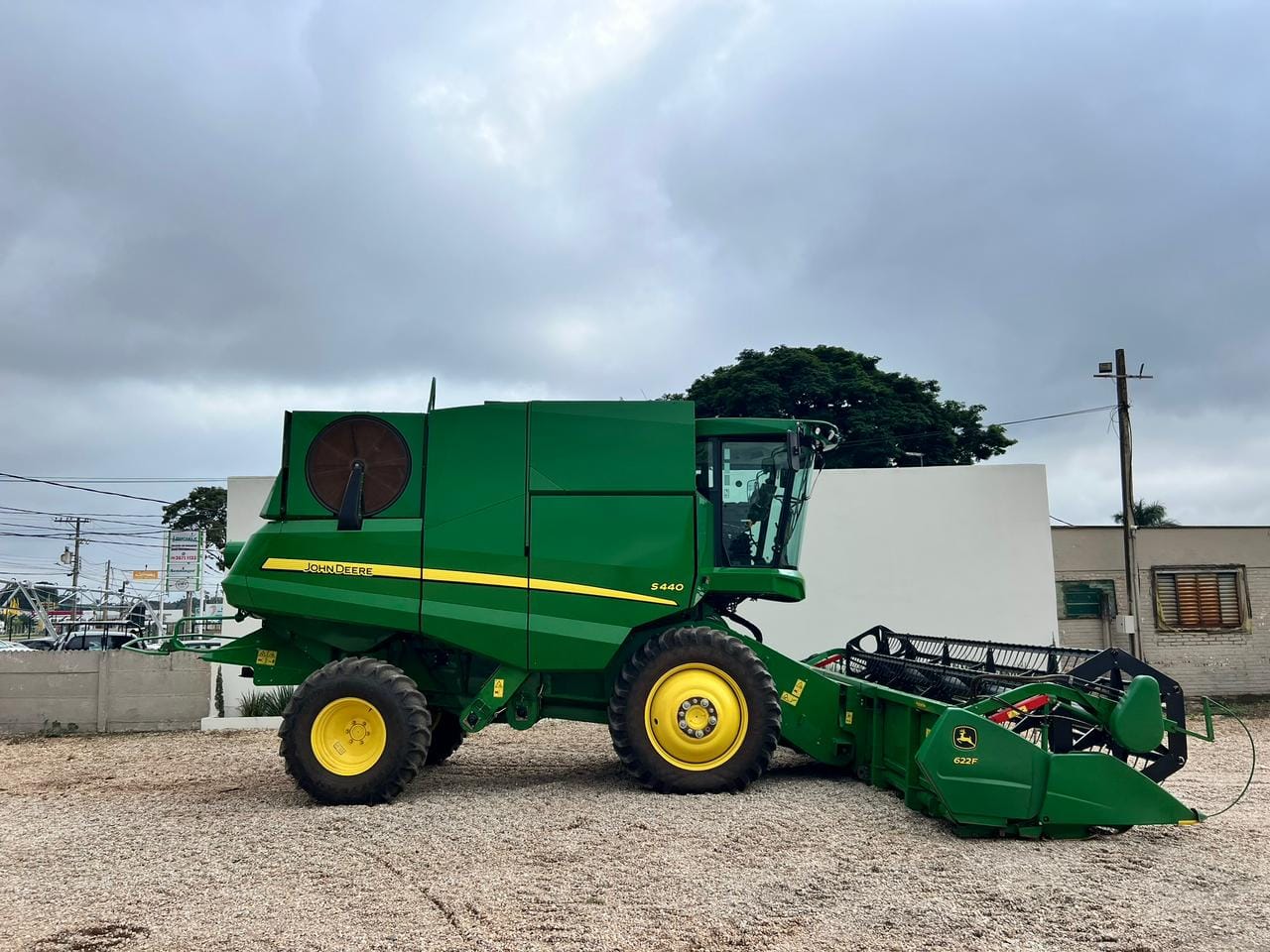 Colheitadeira John Deere S440 2022 - Imagem 3