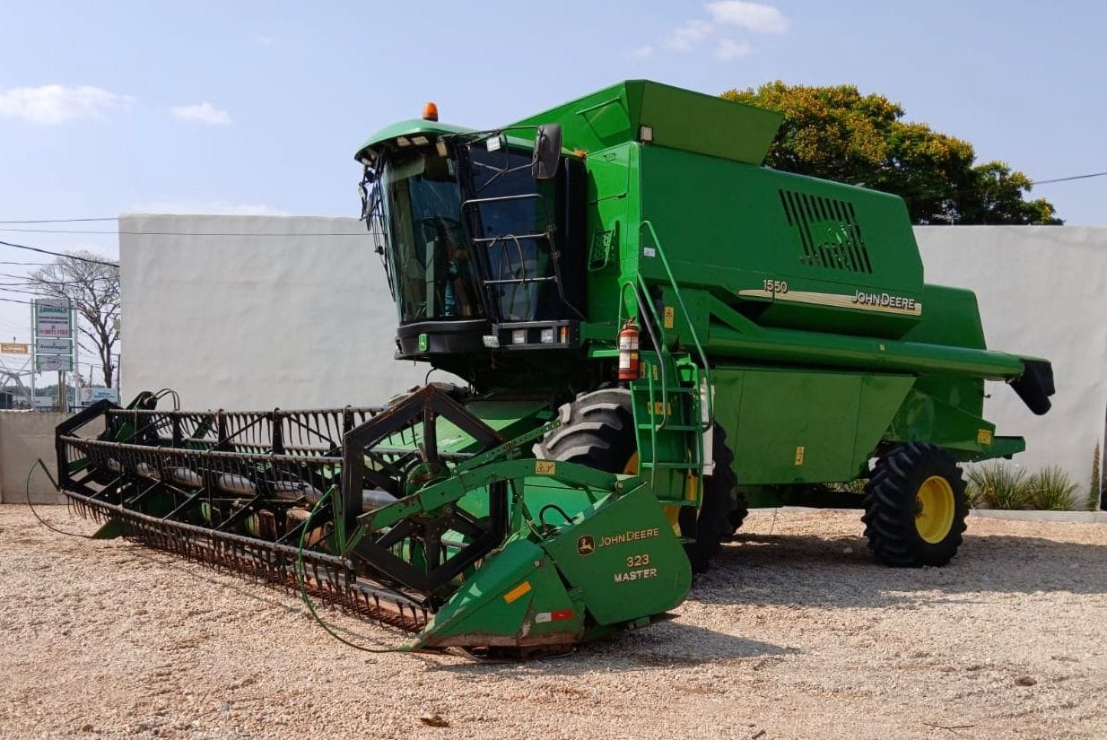 Colheitadeira John Deere JD 1550 2003 - Imagem 2