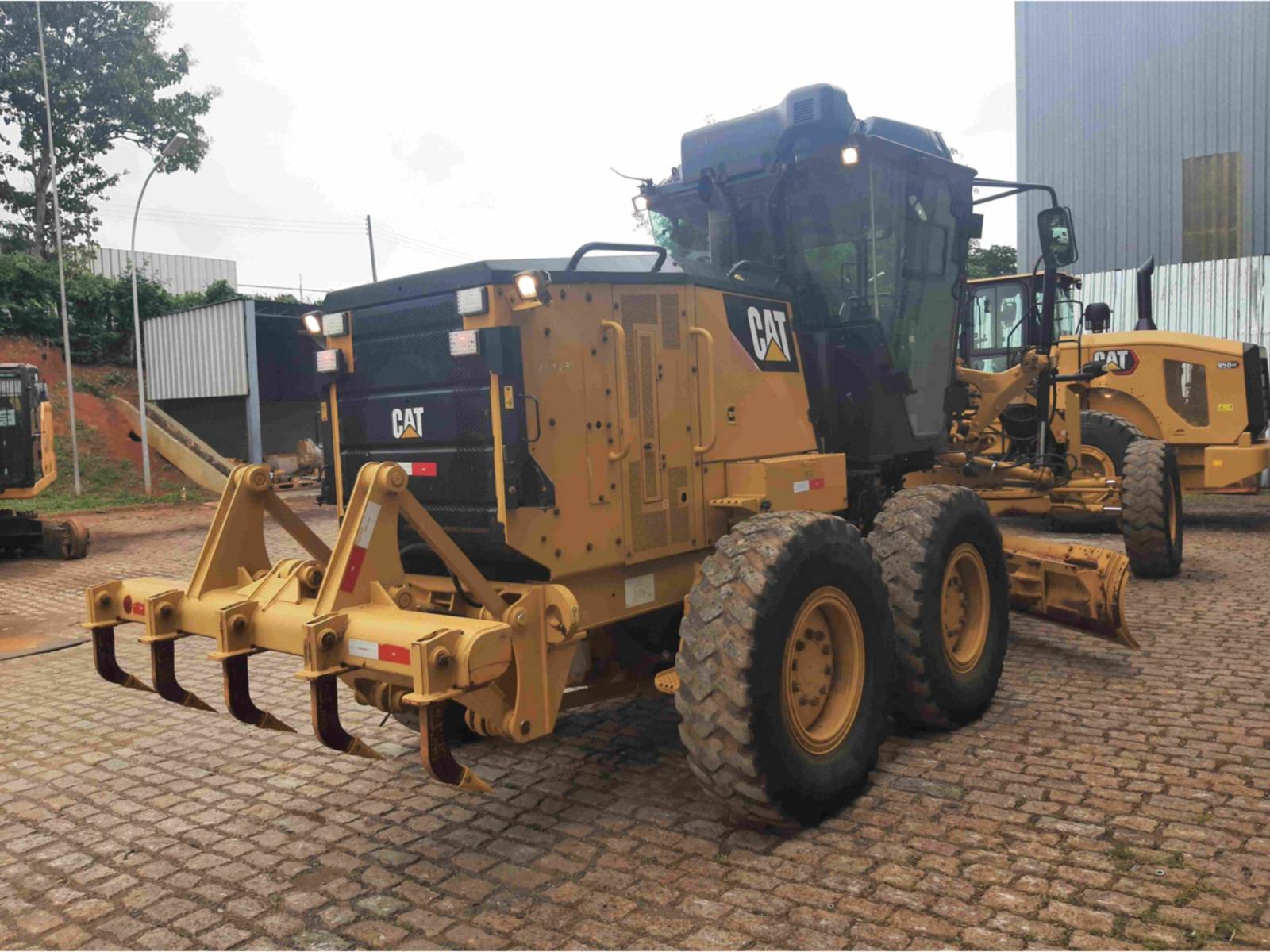 Motoniveladora Caterpillar 120 2017 - Imagem 3