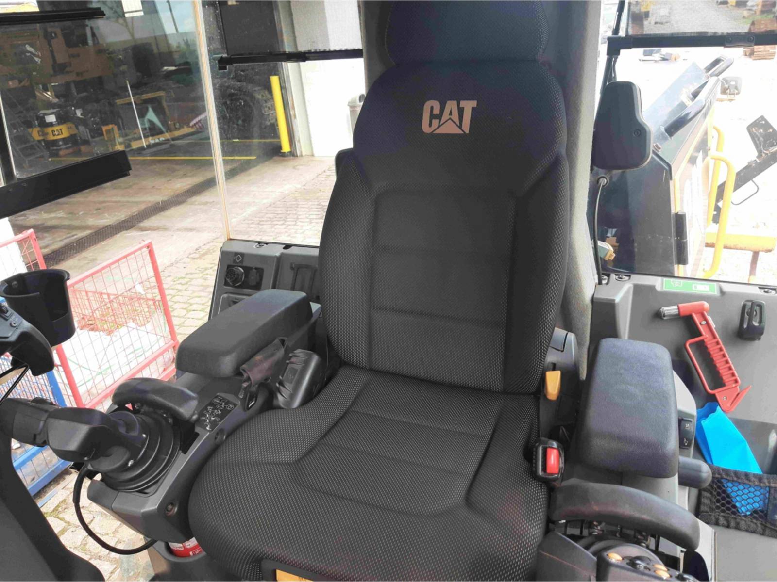 Motoniveladora Caterpillar 120 2017 - Imagem 10