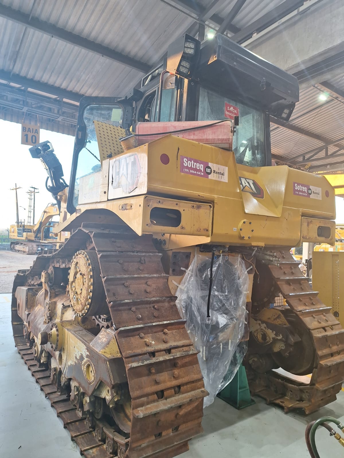 Trator de esteira Caterpillar D8T 2022 - Imagem 4