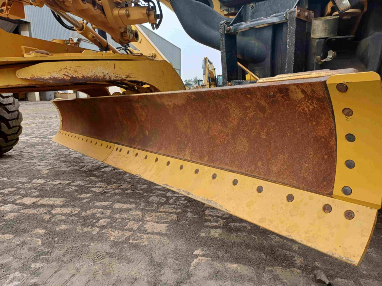 Motoniveladora Caterpillar 12M 2018 - Imagem 11