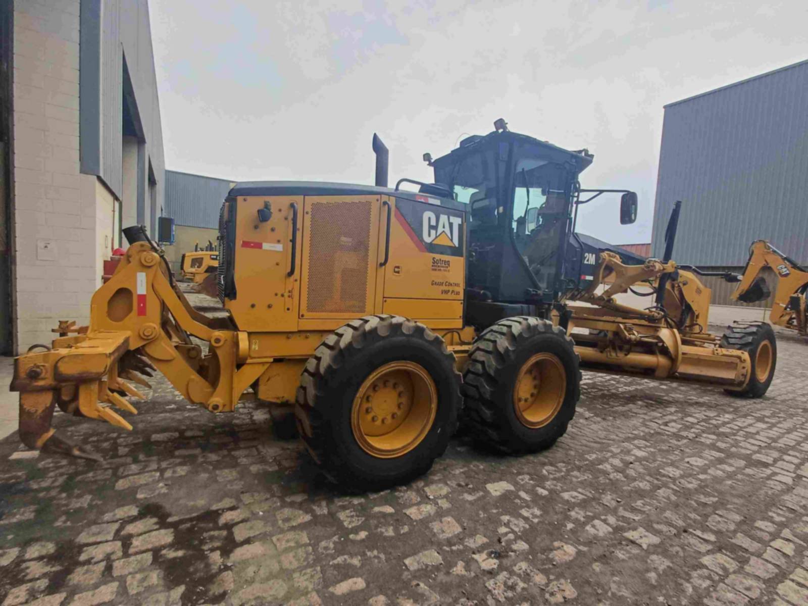 Motoniveladora Caterpillar 12M 2018 - Imagem 13