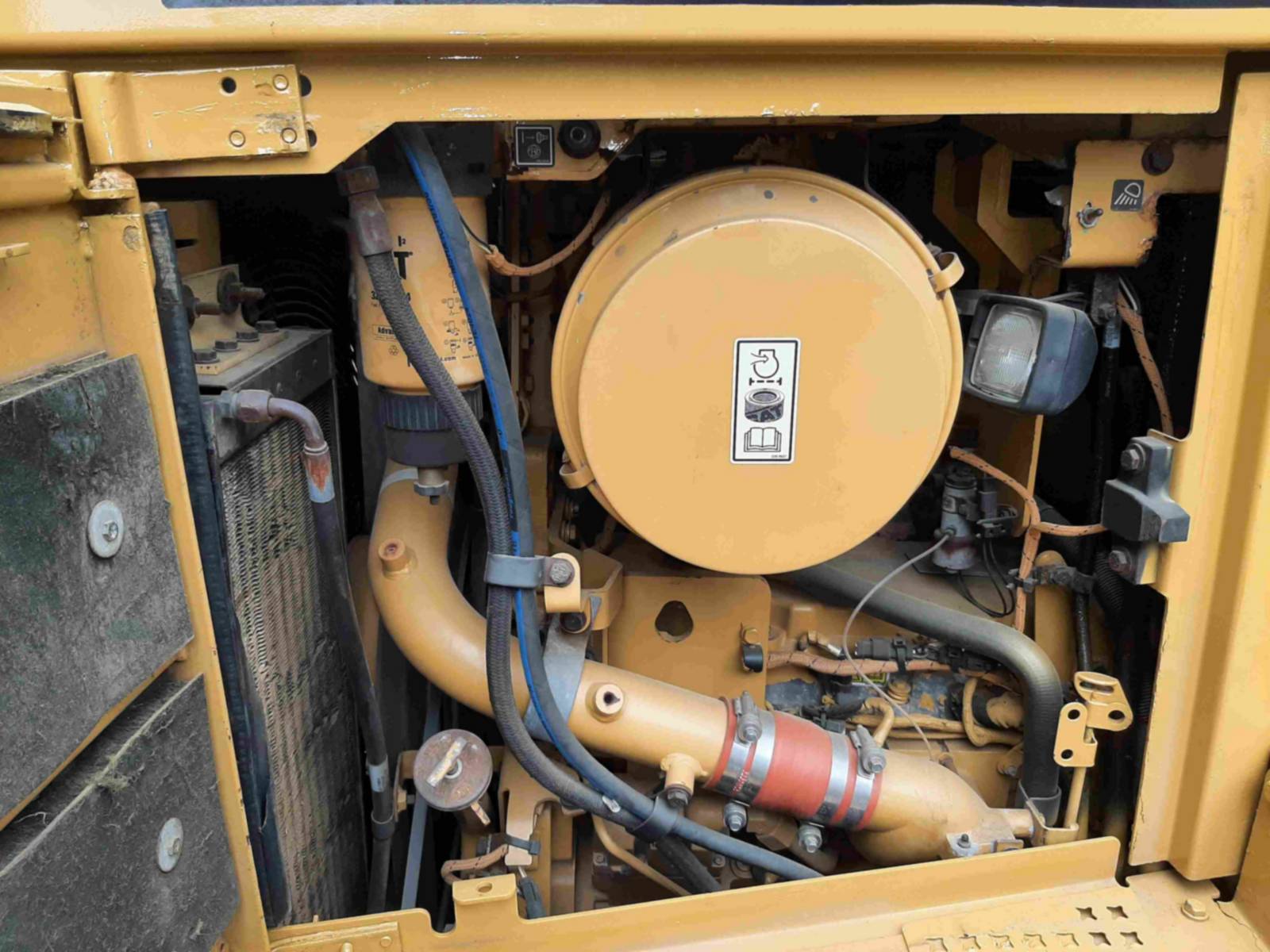 Trator de esteira Caterpillar D6T 2019 - Imagem 5