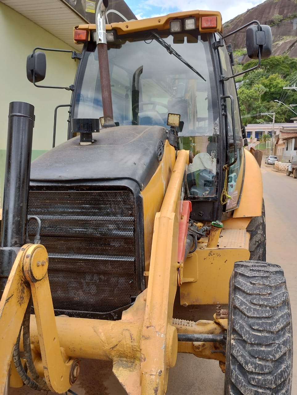 Retroescavadeira Caterpillar 416E 2012 - Imagem 4