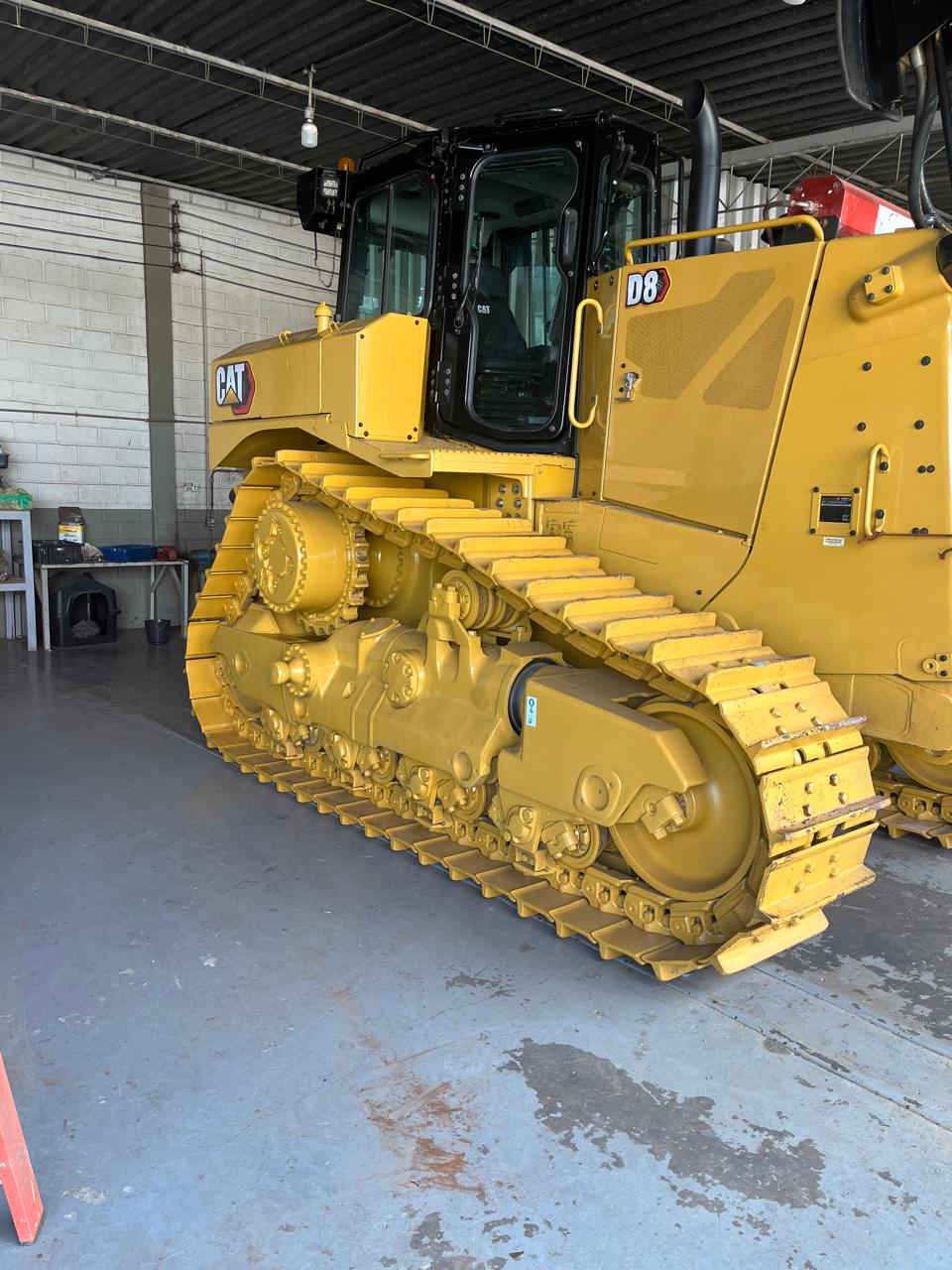 Trator de esteira Caterpillar D8T 2020 - Imagem 2