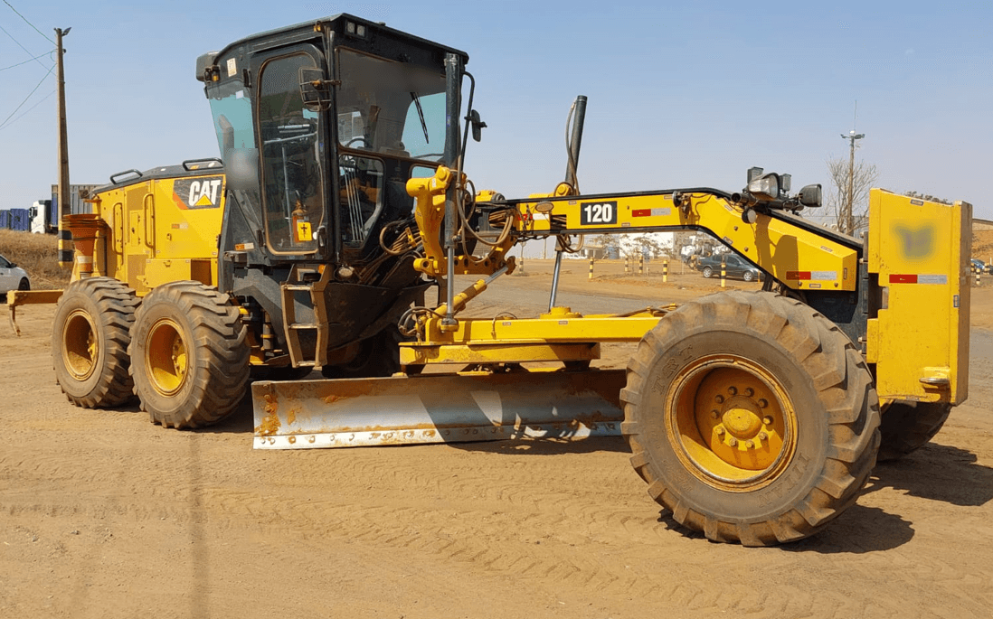 Motoniveladora Caterpillar 120 2019 - Imagem 2