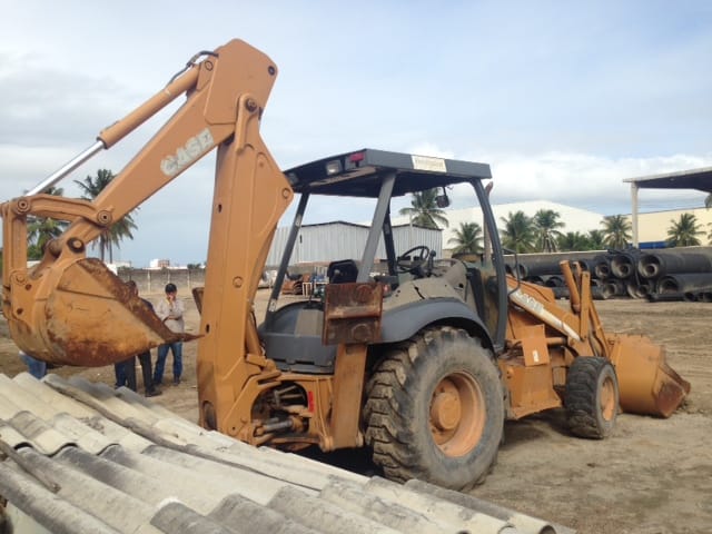 Retroescavadeira Case 580M 2007 - Imagem 1
