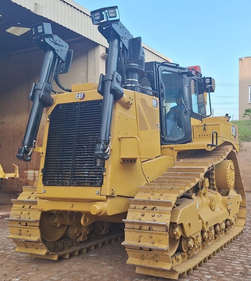 Trator de esteira Caterpillar D8T 2024 - Imagem 1
