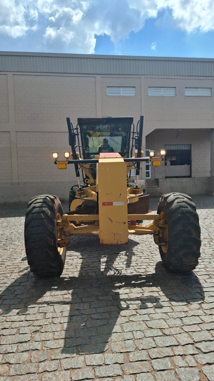Motoniveladora Caterpillar 140K 2020 - Imagem 3