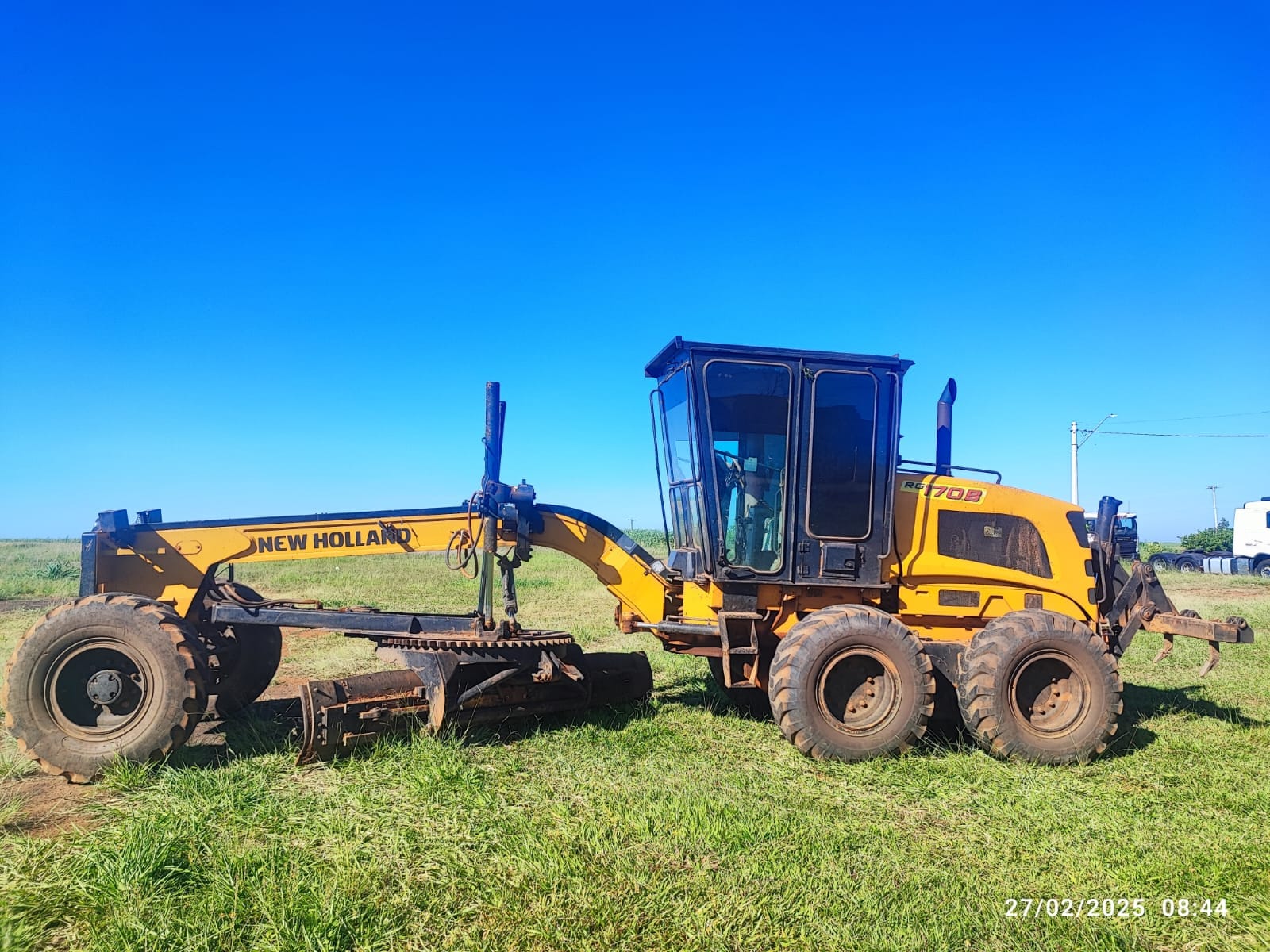 Motoniveladora New Holland 17.250 2008 - Imagem 5