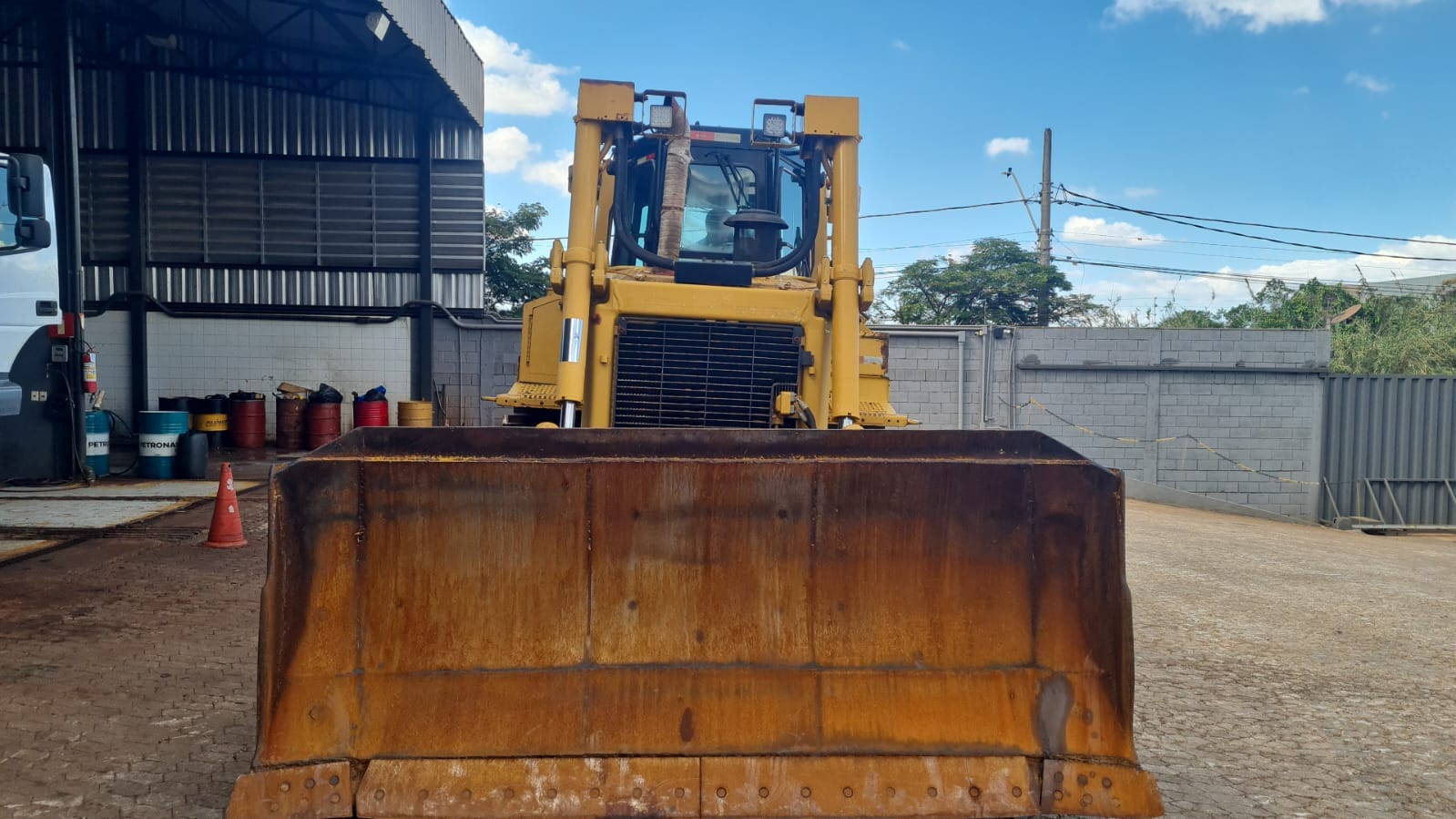 Trator de esteira Caterpillar D6T 2018 - Imagem 4