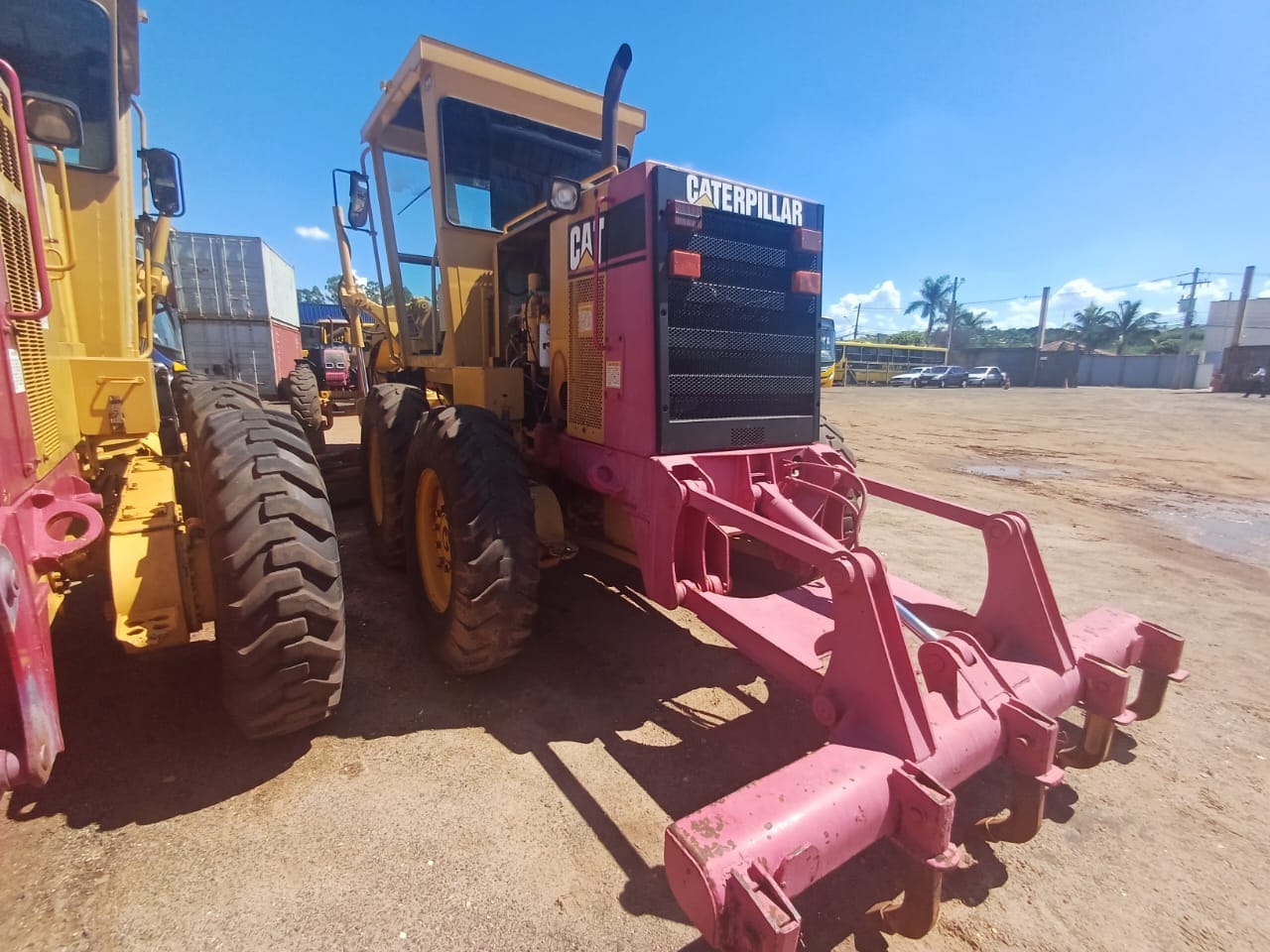Motoniveladora Caterpillar 120H 1997 - Imagem 5