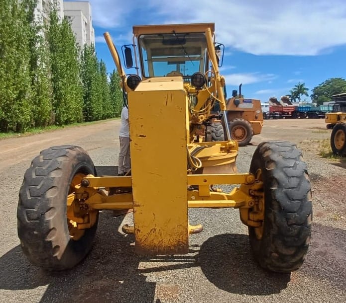 Motoniveladora Caterpillar 120H 1998 - Imagem 2