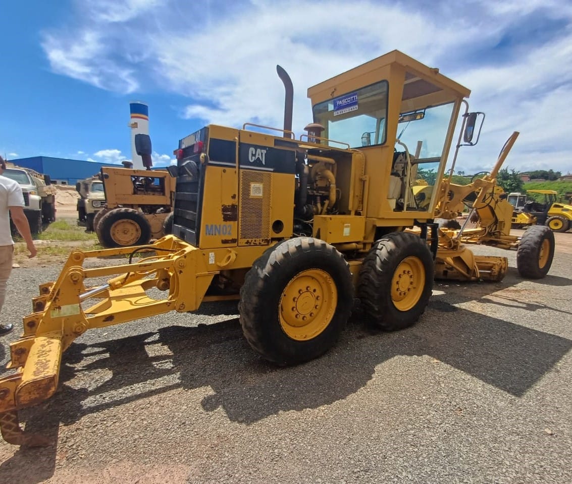Motoniveladora Caterpillar 120H 1998 - Imagem 4