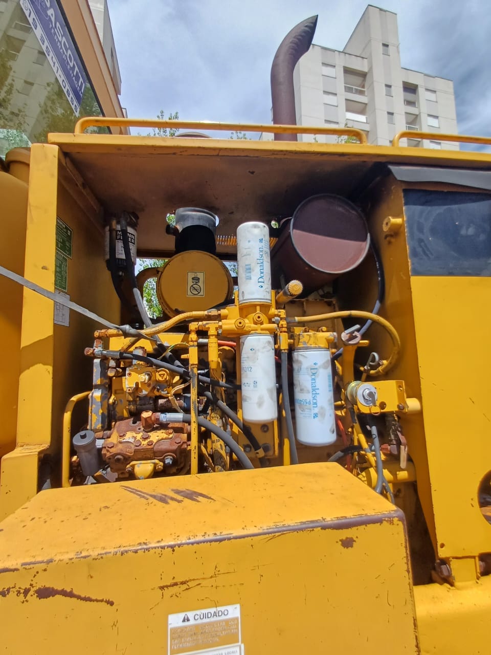 Motoniveladora Caterpillar 120H 1998 - Imagem 6