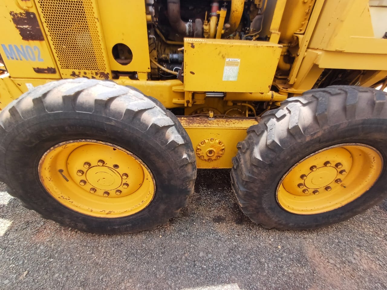 Motoniveladora Caterpillar 120H 1998 - Imagem 9
