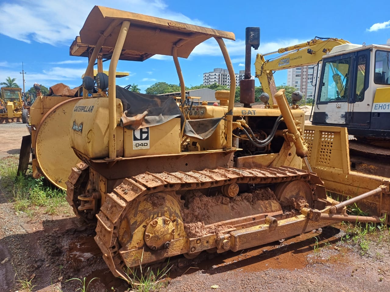 Trator de esteira Caterpillar D6C 1976 - Imagem 4