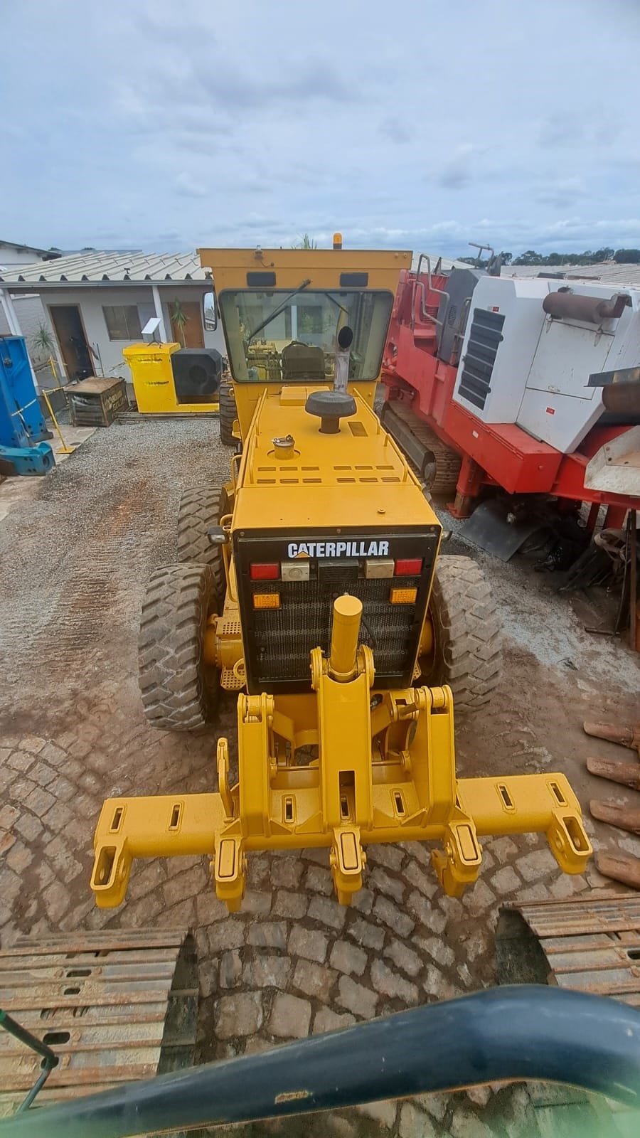Motoniveladora Caterpillar 140K 2013 - Imagem 3