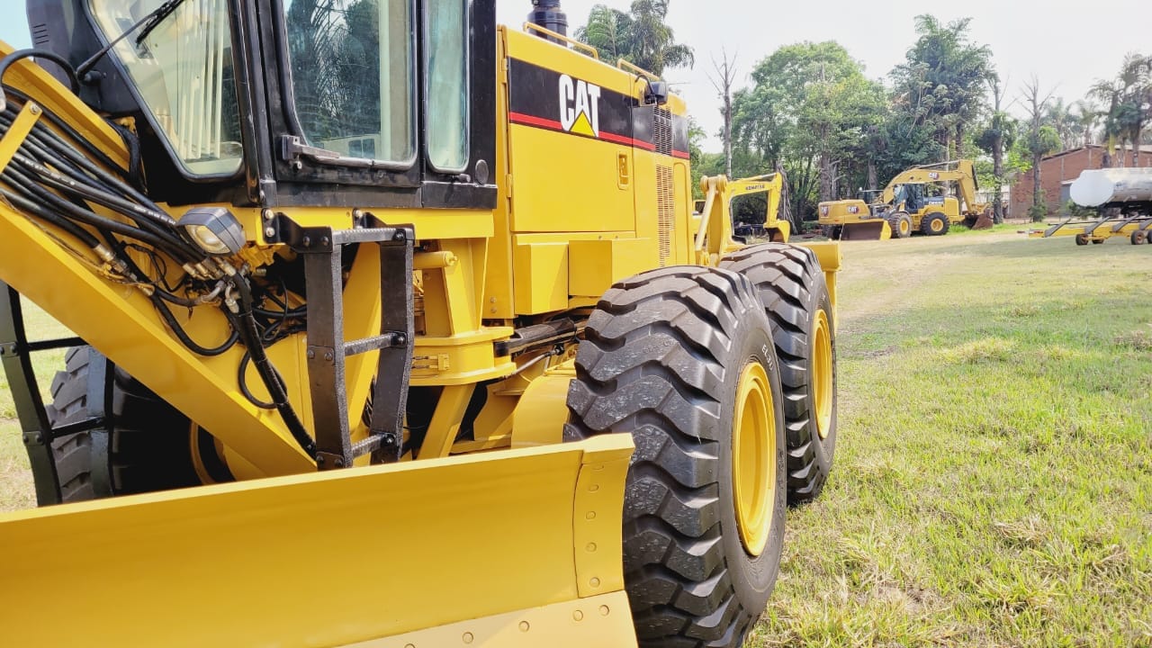 Motoniveladora Caterpillar 16H 2001 - Imagem 7
