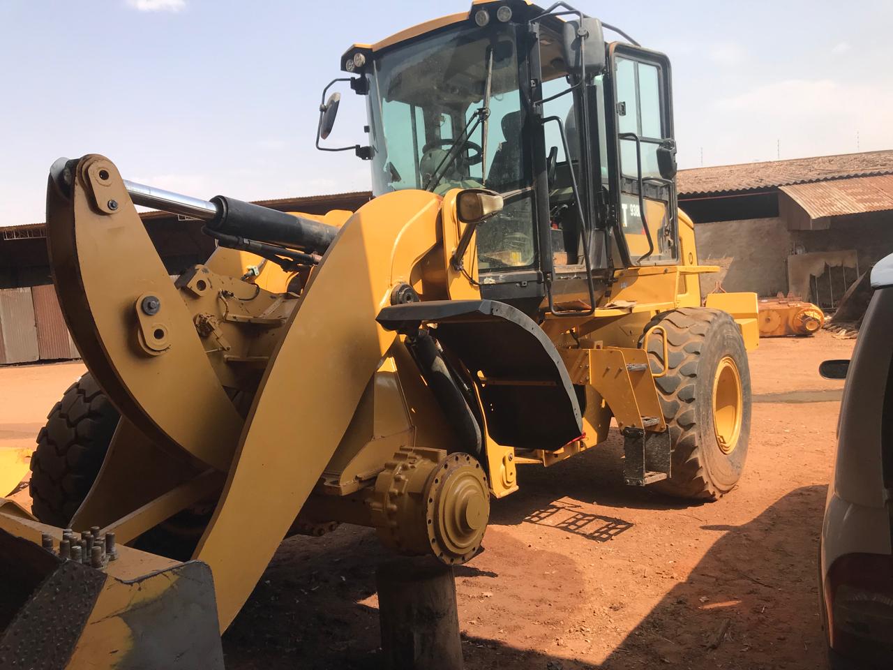 Pá Carregadeira Caterpillar 938 K 2014 - Imagem 4