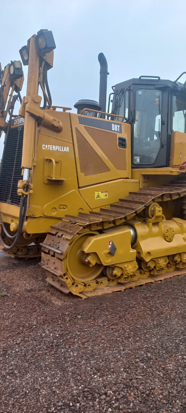 Trator de esteira Caterpillar D8T 2009 - Imagem 3