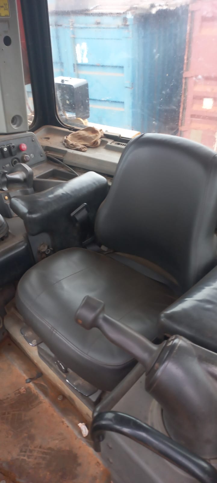 Trator de esteira Caterpillar D8T 2009 - Imagem 9