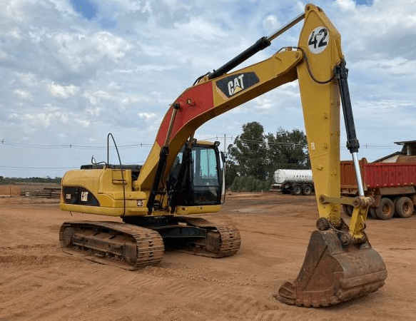 Escavadeira Caterpillar 320D 2013 - Imagem 3