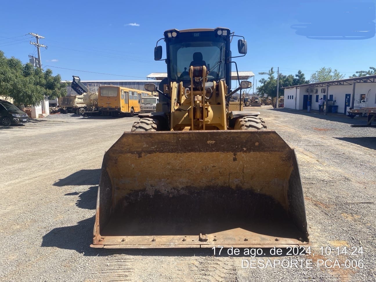 Pá Carregadeira Caterpillar 930K 2015 - Imagem 1