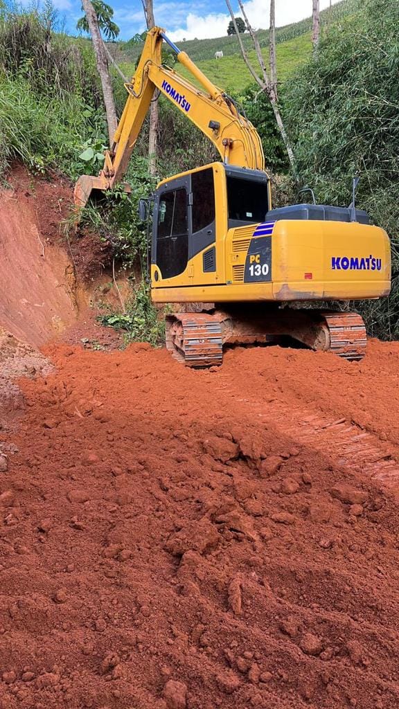 Escavadeira Komatsu PC130 2021 - Imagem 3