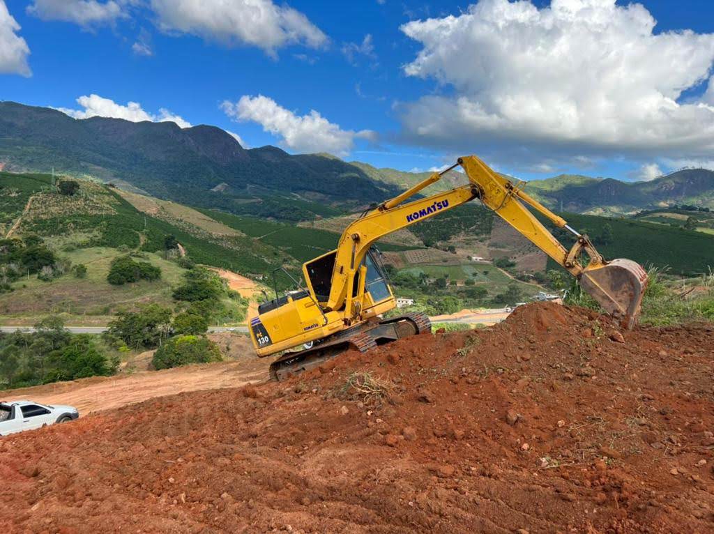 Escavadeira Komatsu PC130 2021 - Imagem 5