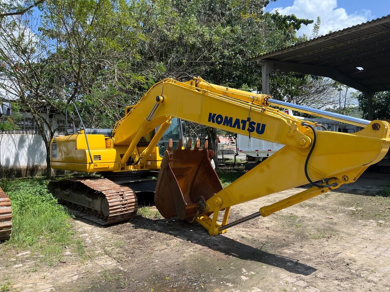 Escavadeira Komatsu PC200 2011 - Imagem 1