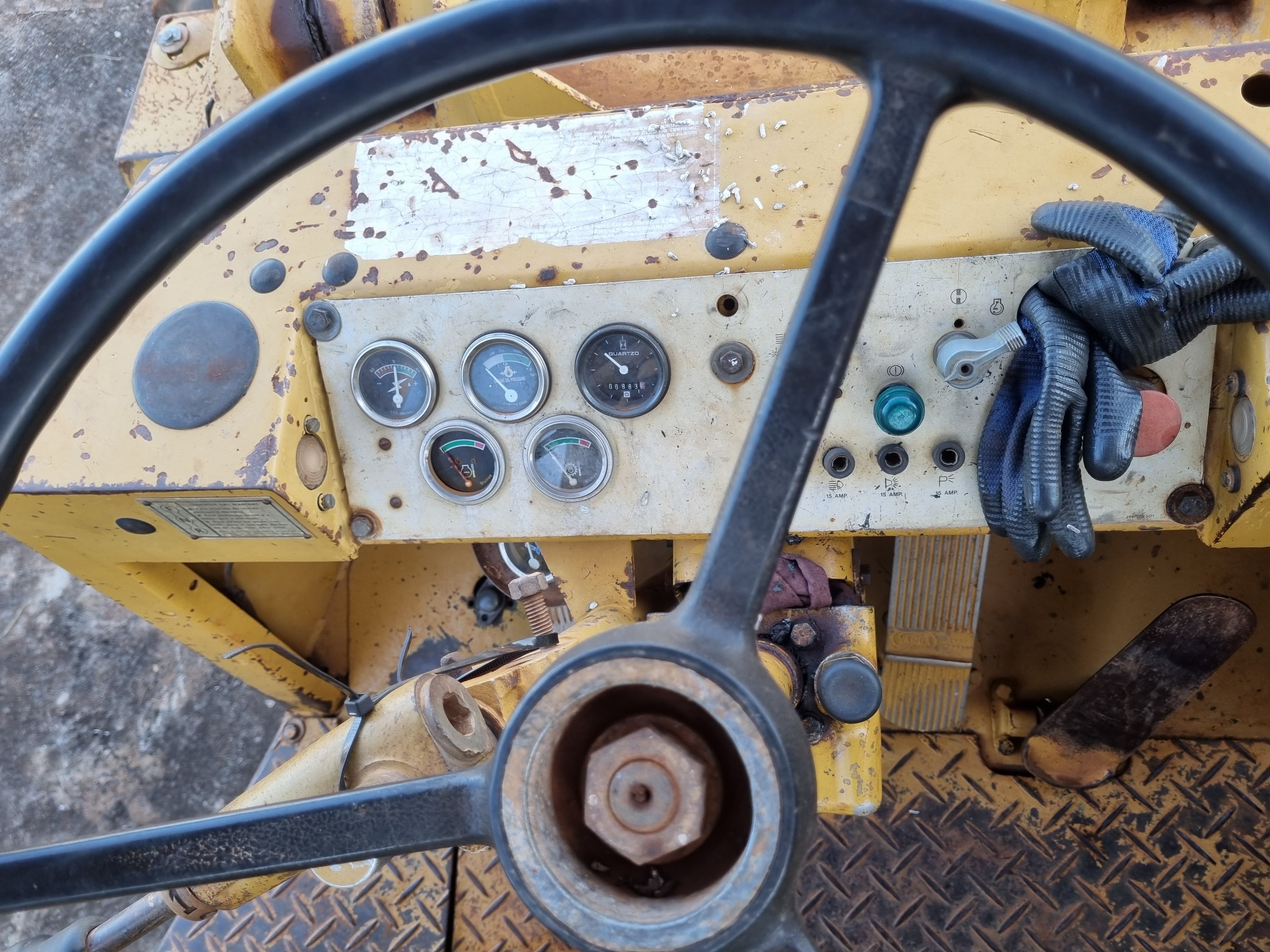 Pá Carregadeira Caterpillar 930T 1992 - Imagem 3
