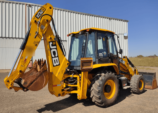 Retroescavadeira JCB 3CX 4X4 2022 - Imagem 4