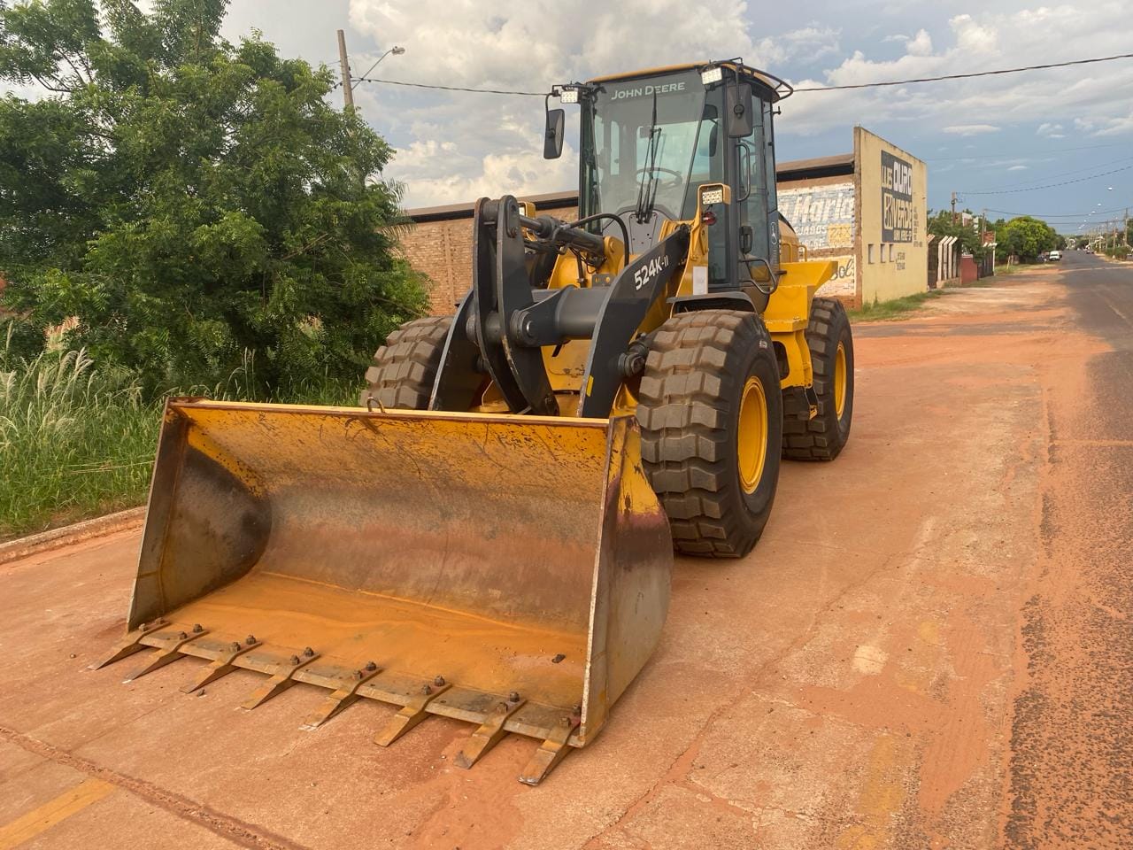 Pá Carregadeira John Deere 524K 2017 - Imagem 2
