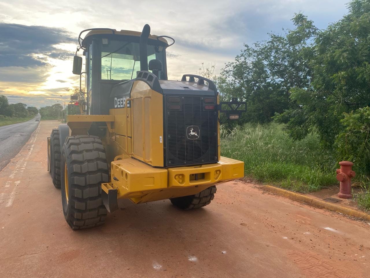 Pá Carregadeira John Deere 524K 2017 - Imagem 4