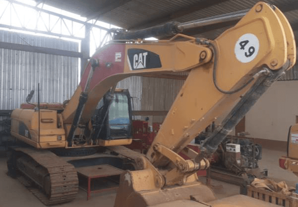 Escavadeira Caterpillar 320D 2013 - Imagem 1