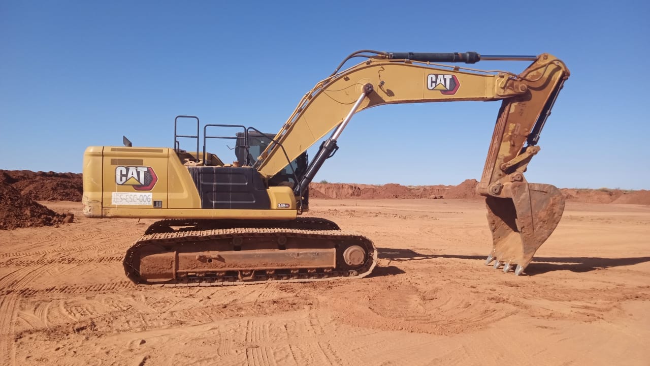 Escavadeira Caterpillar 345GC 2021 - Imagem 3
