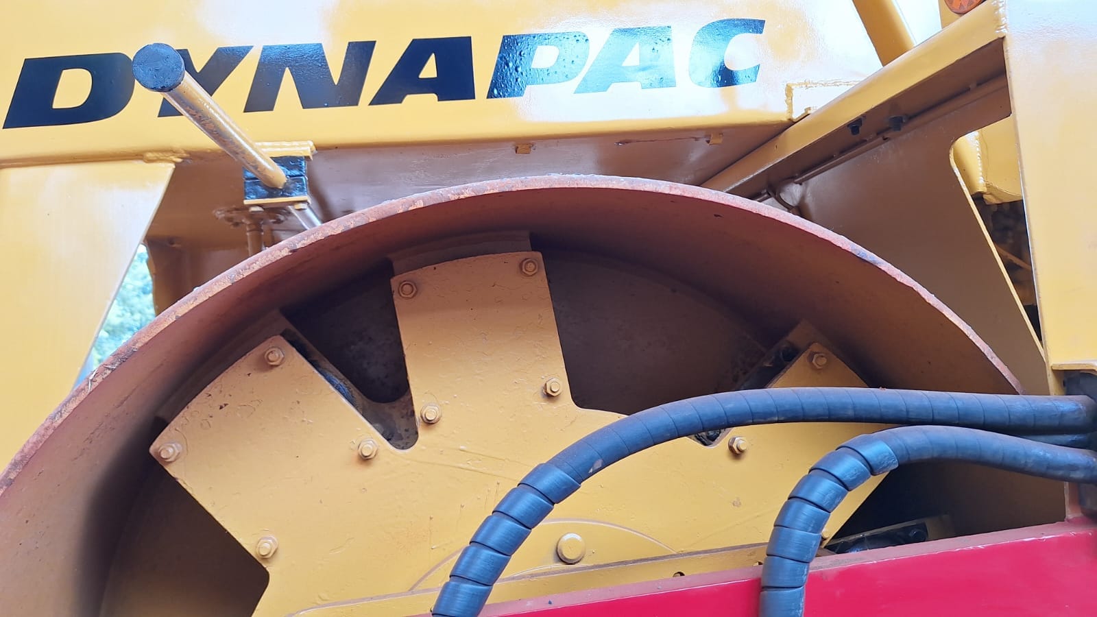 Rolo compactador Dynapac CC34 1984 - Imagem 2