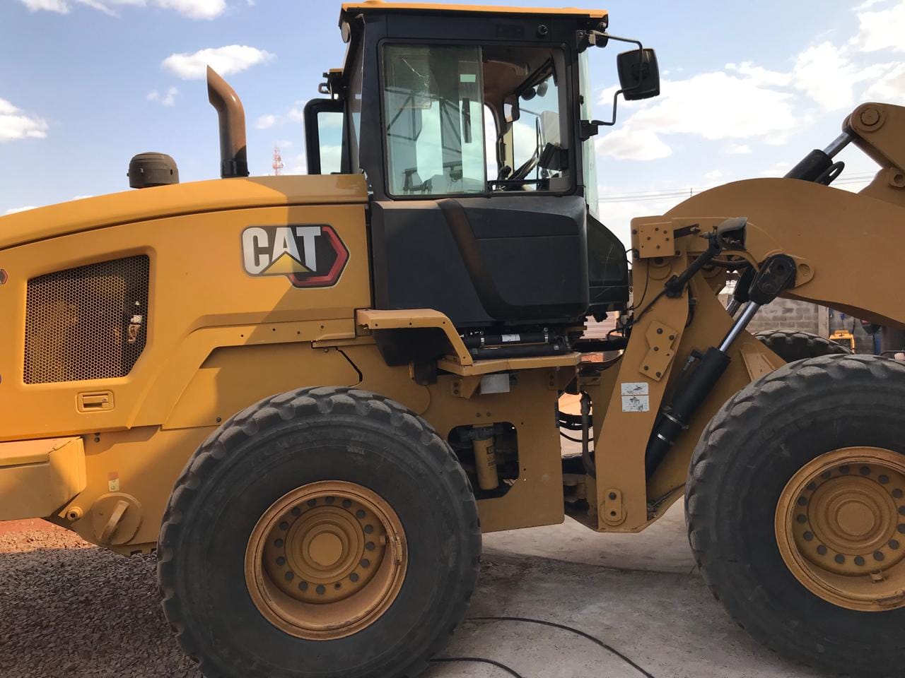 Pá Carregadeira Caterpillar 938 K 2017 - Imagem 11