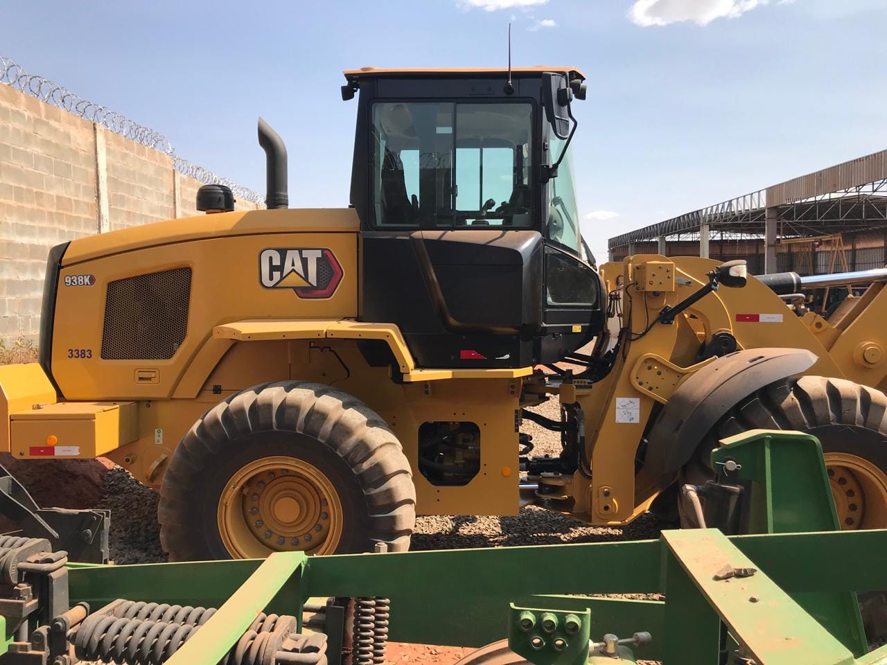Pá Carregadeira Caterpillar 938 K 2022 - Imagem 11
