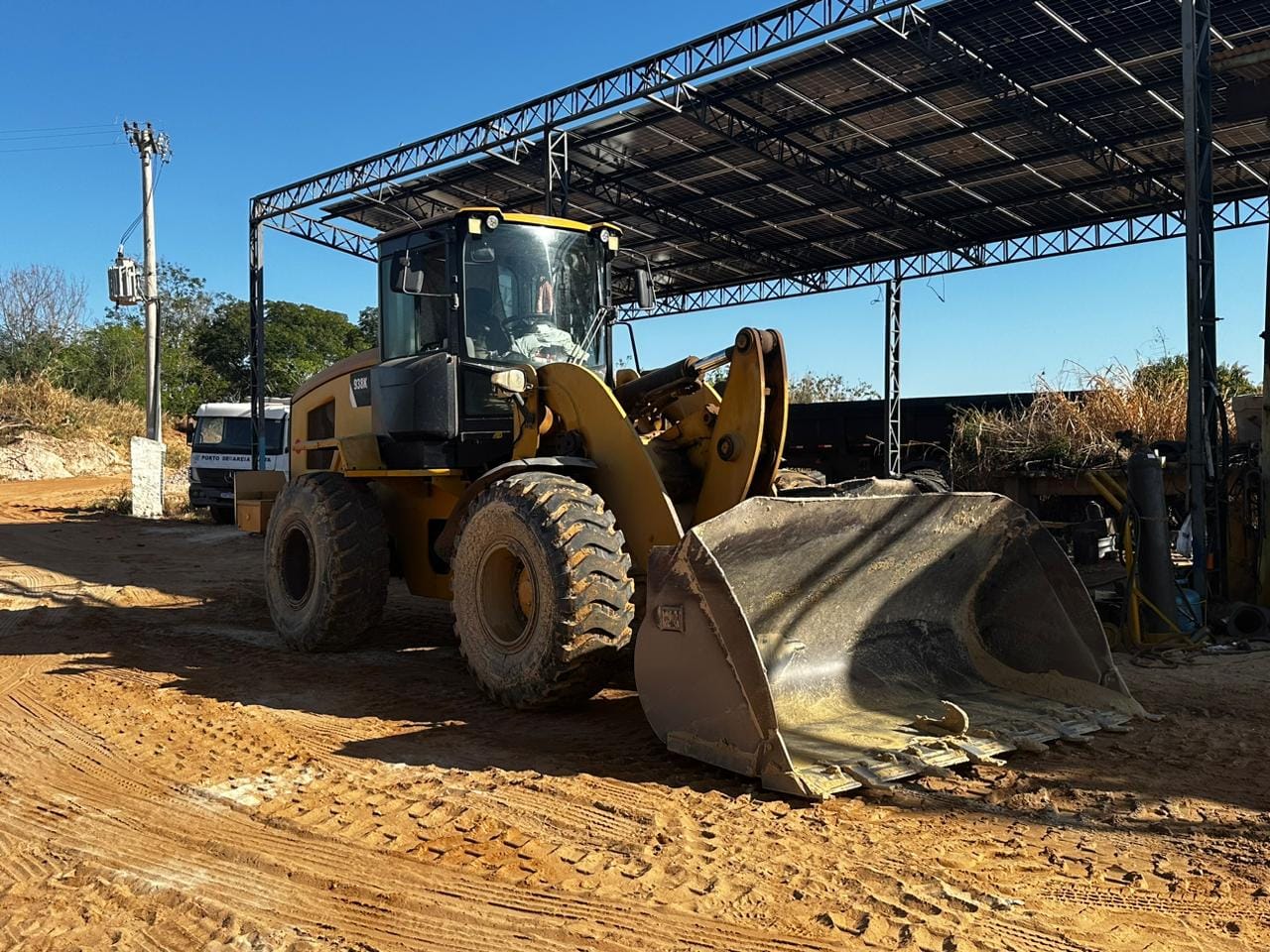 Pá Carregadeira Caterpillar 938 K 2014 - Imagem 3