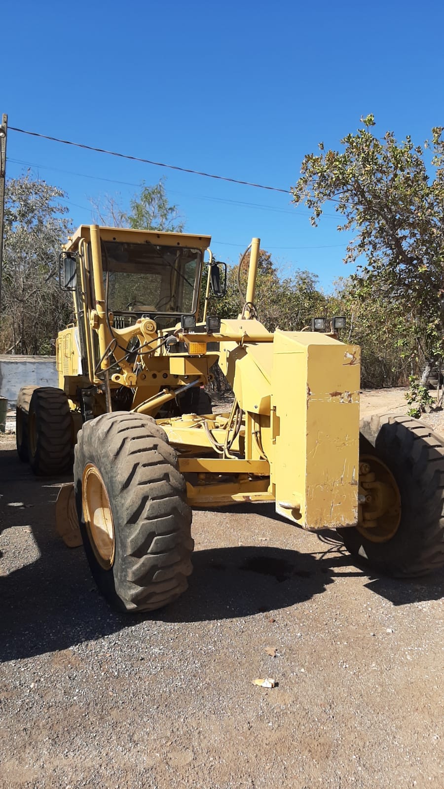 Motoniveladora Caterpillar 140K 2013 - Imagem 2