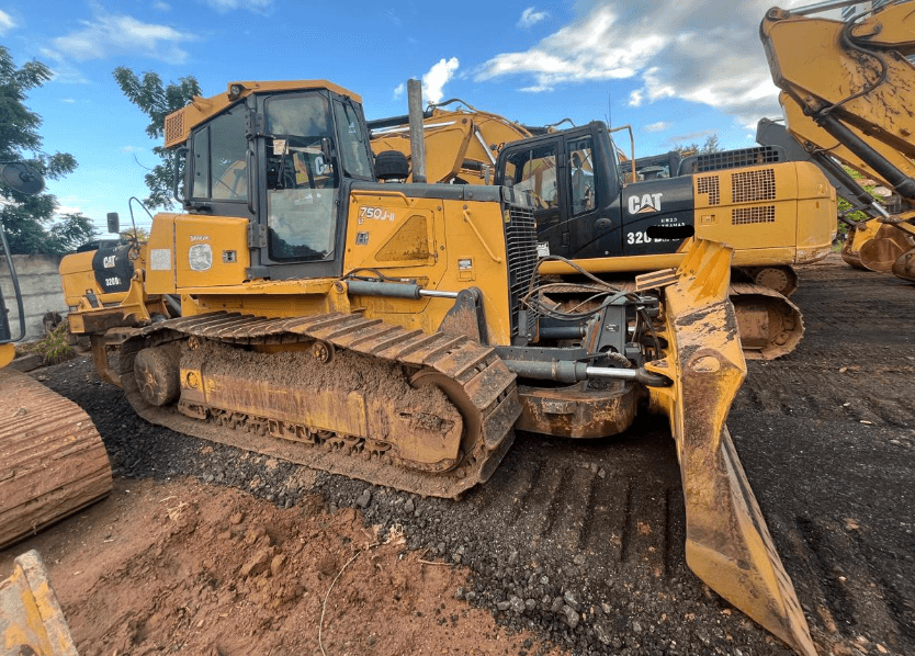 Trator de esteira John Deere 750J 2018 - Imagem 2